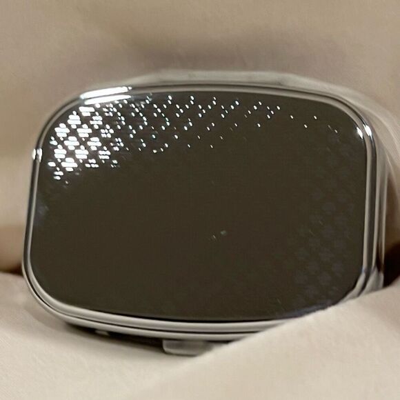 Rose Travel Pill Box 2 Compartment Decorative Medicine Pill Case Metal NEW - Picture 2 of 4